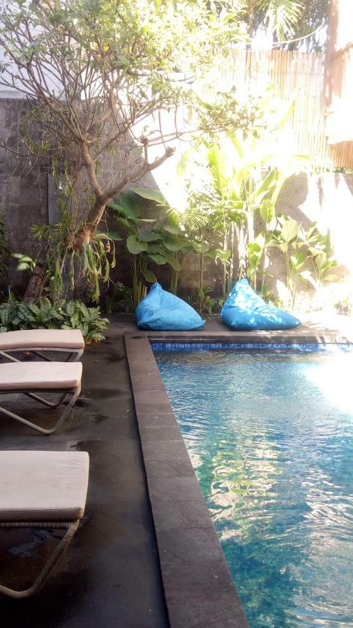 Jukung Guest House Sanur Extérieur photo